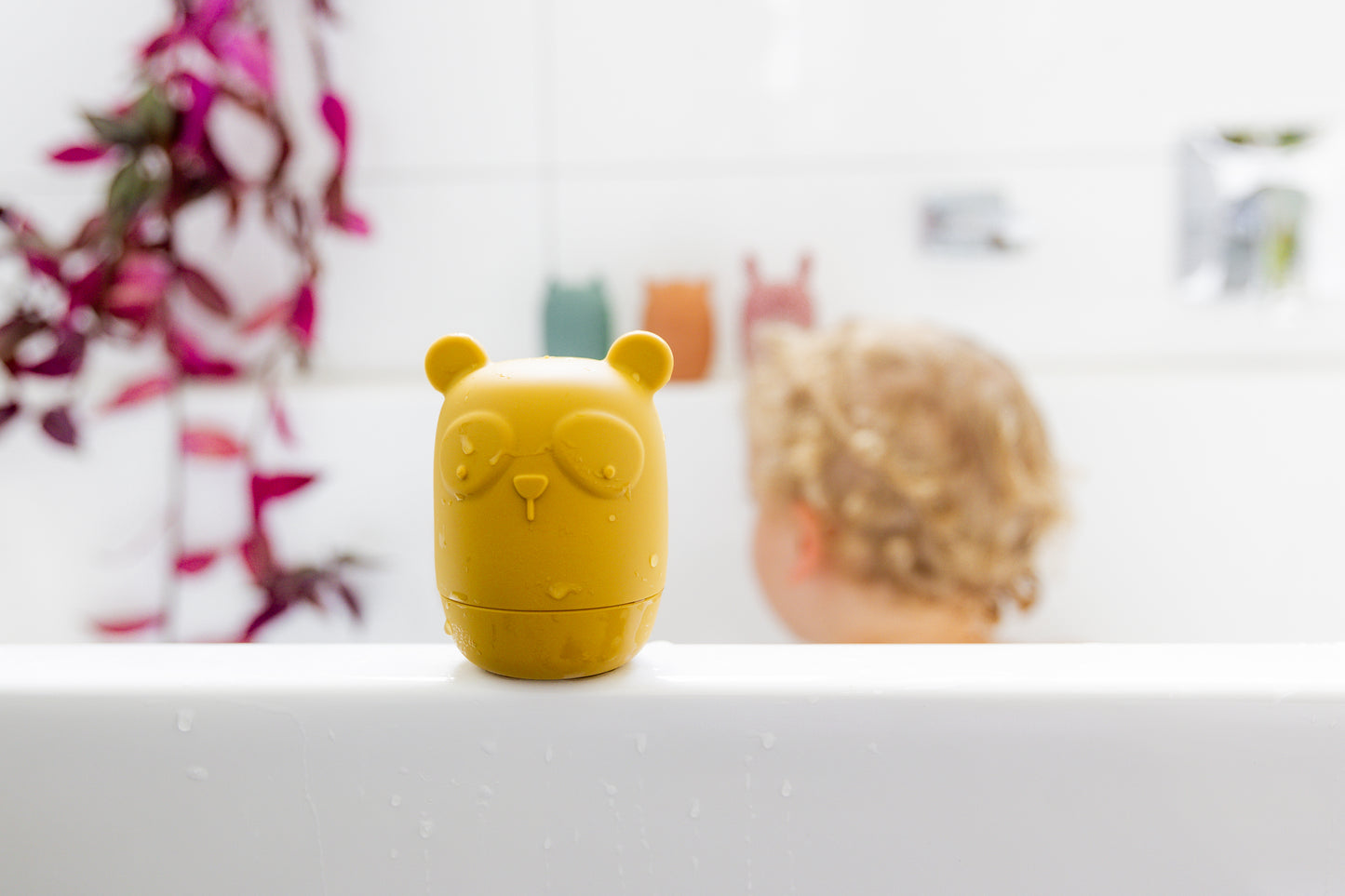 Silicone Bath Squirters ( Set of 4 plus storage bag )