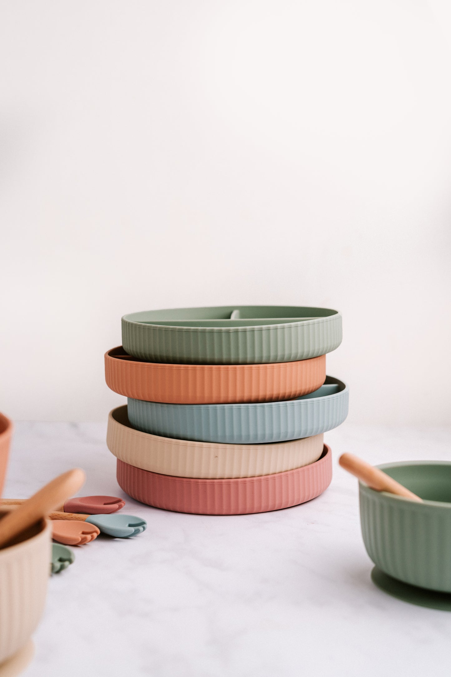 Saylor Mae Silicone Ribbed Suction Plate with Spork - Sandy Linen