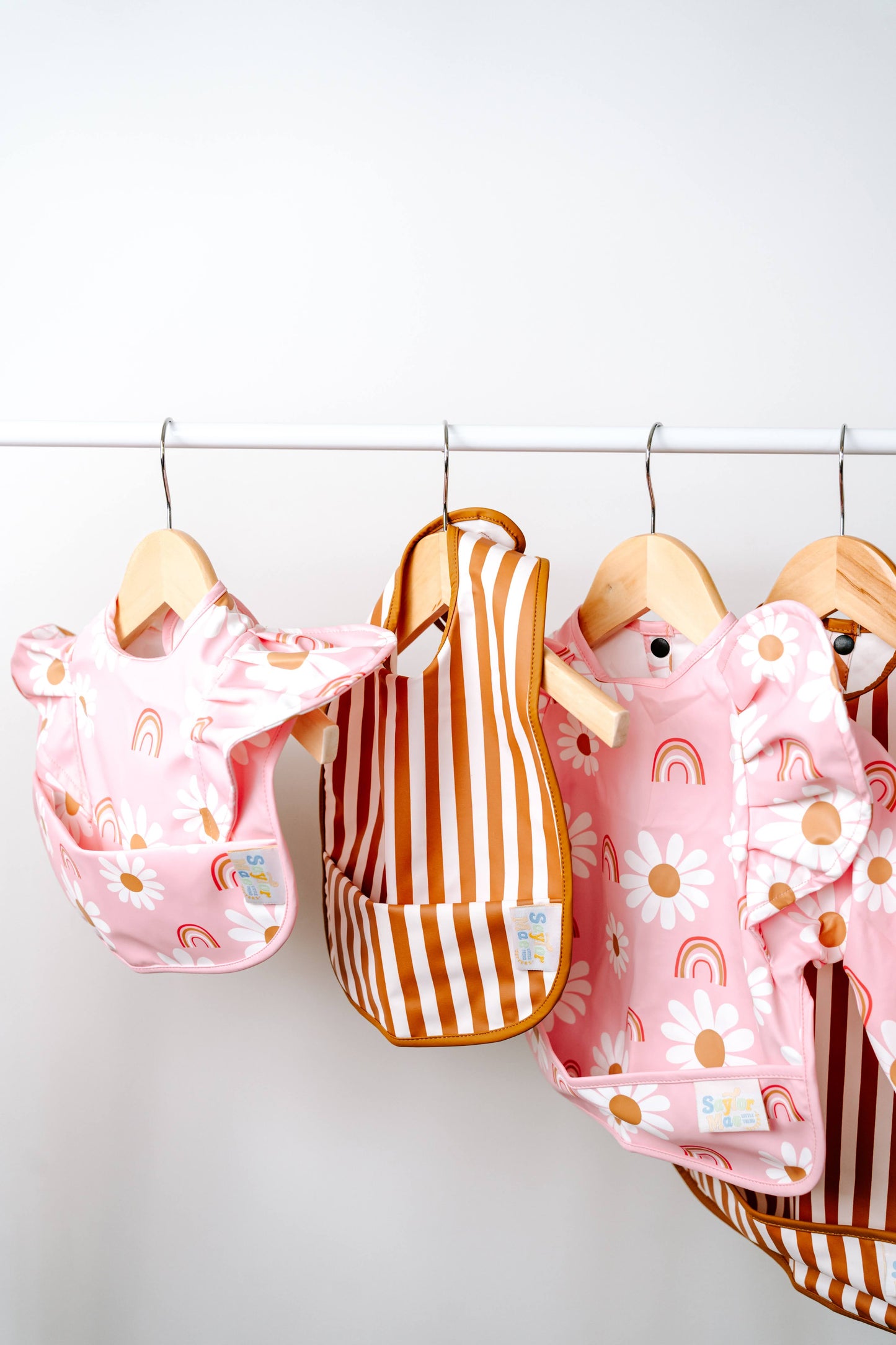 Saylor Mae Sleeveless Waterproof Bibs - Daisy Bow