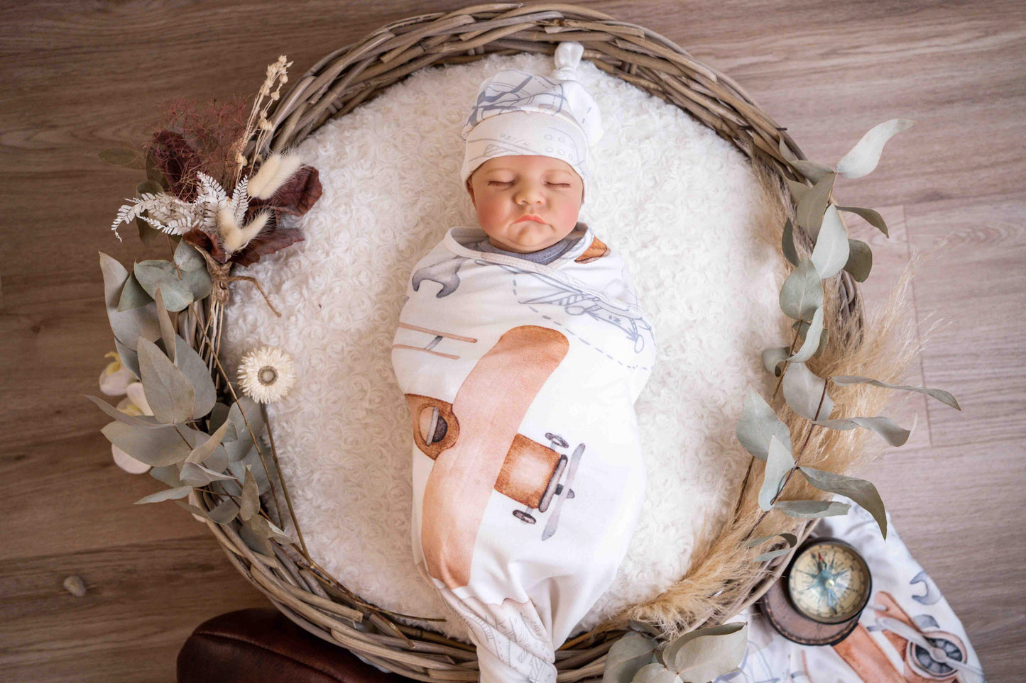 Saylor Mae Stretchy Swaddles Wrap Sets - Oaklynn with Beanie