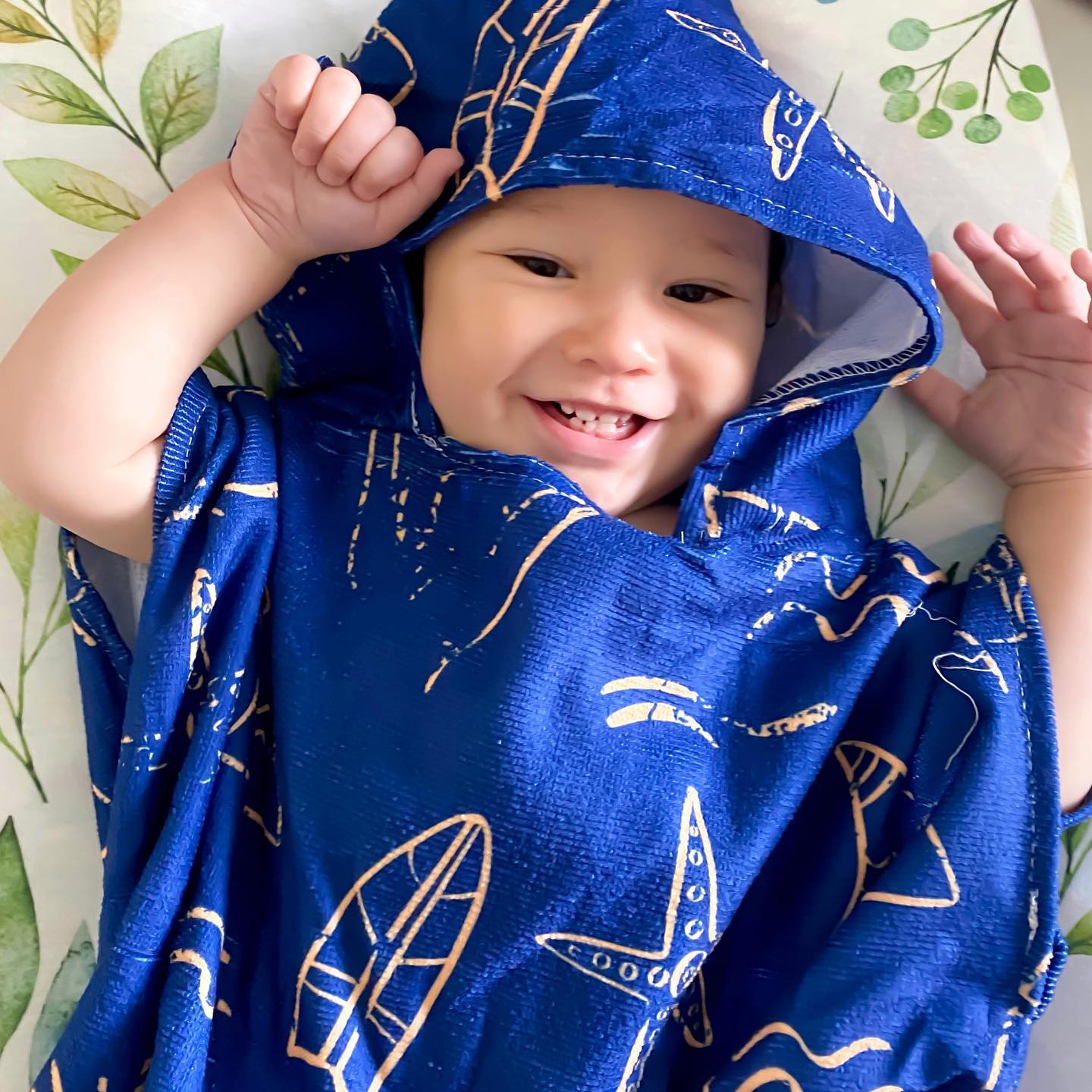 Saylor Mae Hooded Beach Towel - Avery