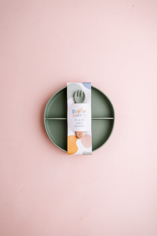 Saylor Mae Silicone Ribbed Suction Plate with Spork - Pistachio Sage