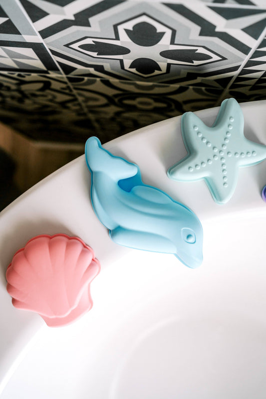 Saylor Mae Silicone Bath Toys - Neon Sea (Set of 4 plus storage bag)