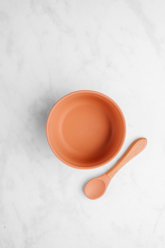 Saylor Mae Silicone Ribbed Suction Bowl with Lid and Spoon - Toffee Coral